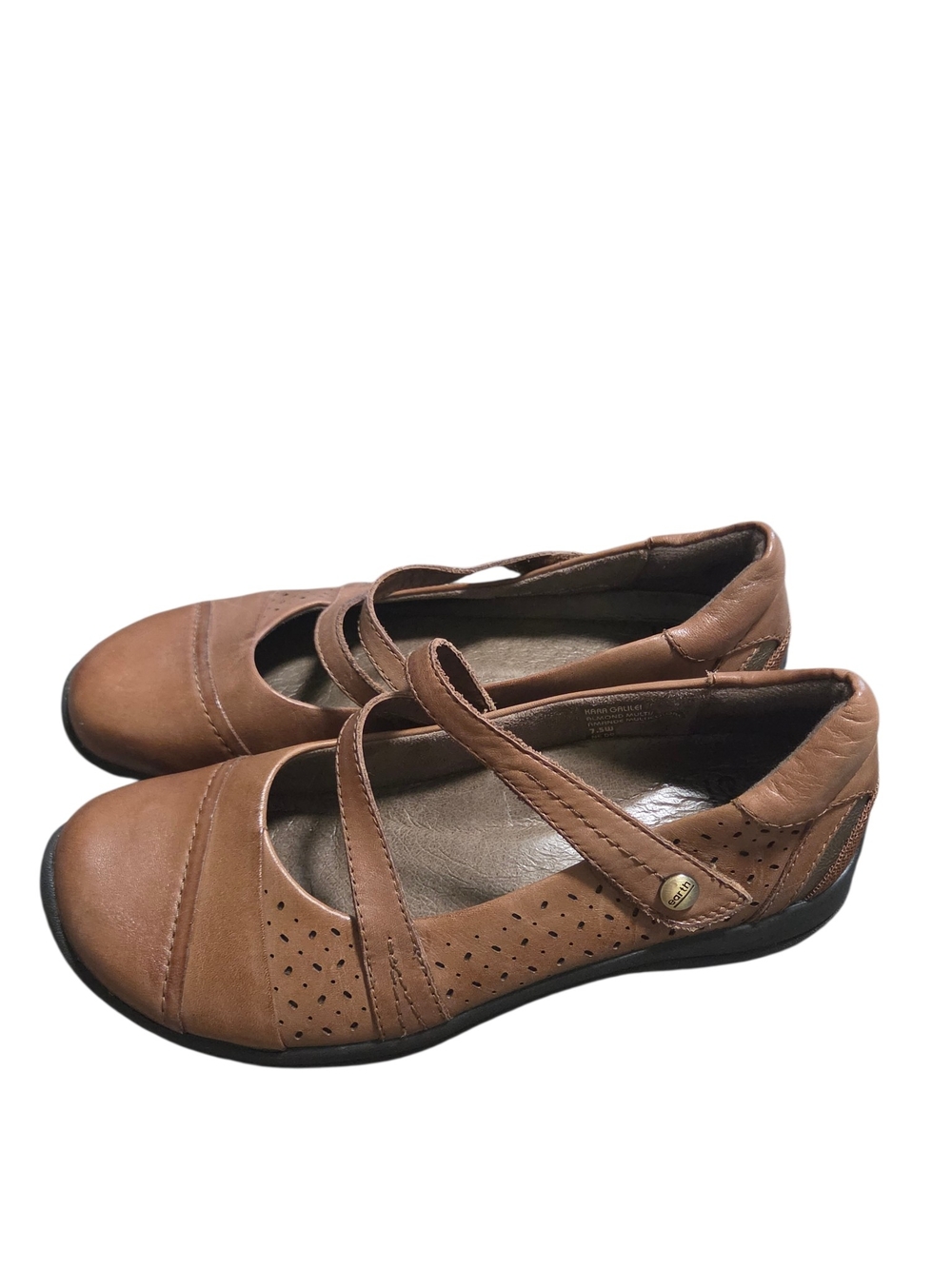 Earrh Kara Galilei Comfort Mary Jane Flats in Brown almond 7.5w wide
